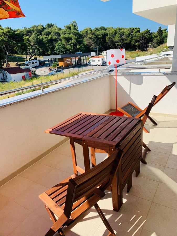 Fisherman'S Apartment Premantura Bagian luar foto